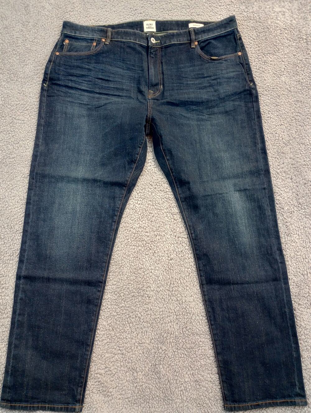 NWoT Flint and Tinder Jeans Size 40x32 Dark Wash Slim Fit Class Straight (0986)